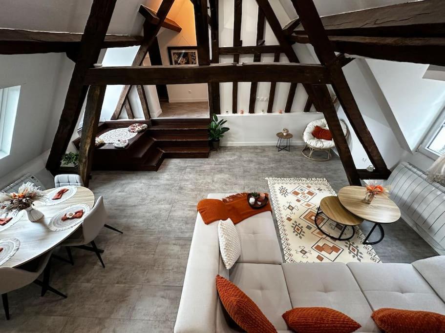 Charme, Poutres Et Elegance Daire Chartres Dış mekan fotoğraf